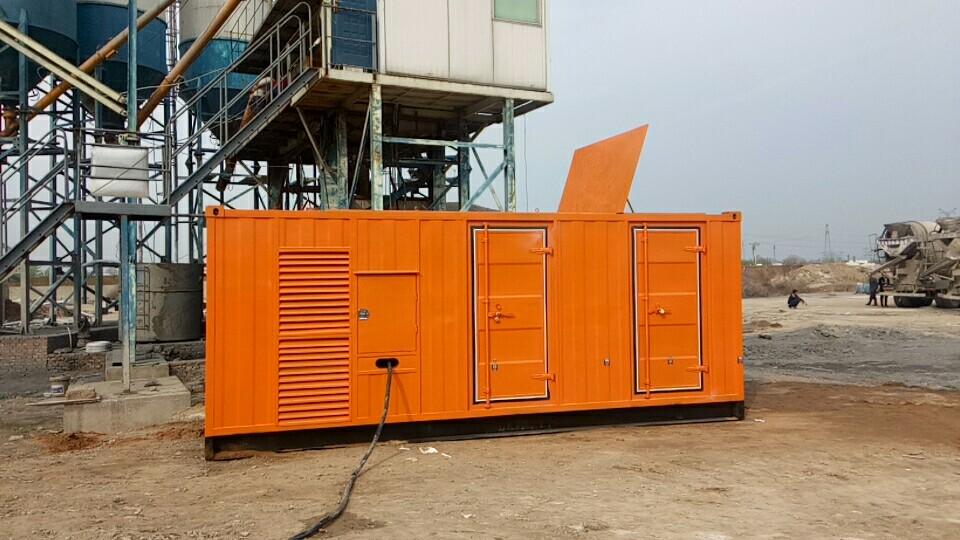 崇阳出租发电机-在寒冷地区使用康明斯柴油发电机时要注意哪些问题