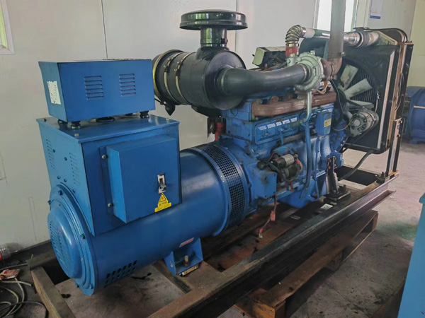 崇阳100kW柴油发电机组使用多级机油有哪些优缺点？